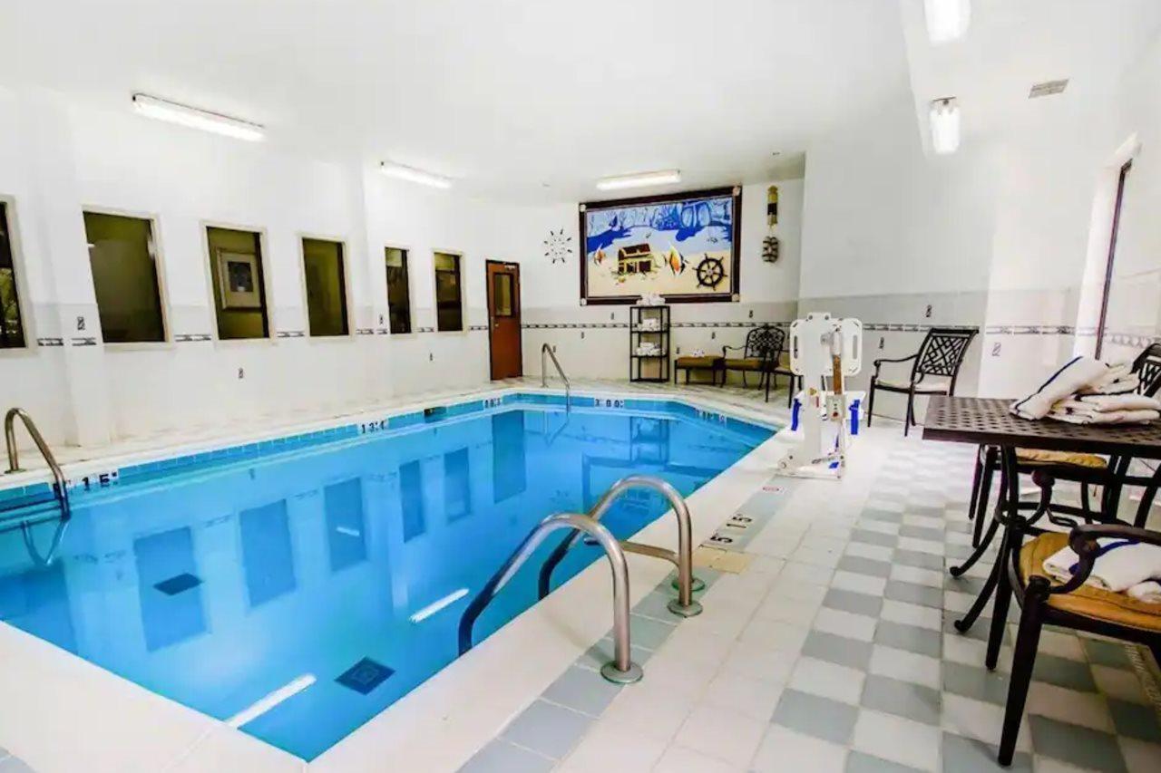 Comfort Inn & Suites La Grange Buitenkant foto
