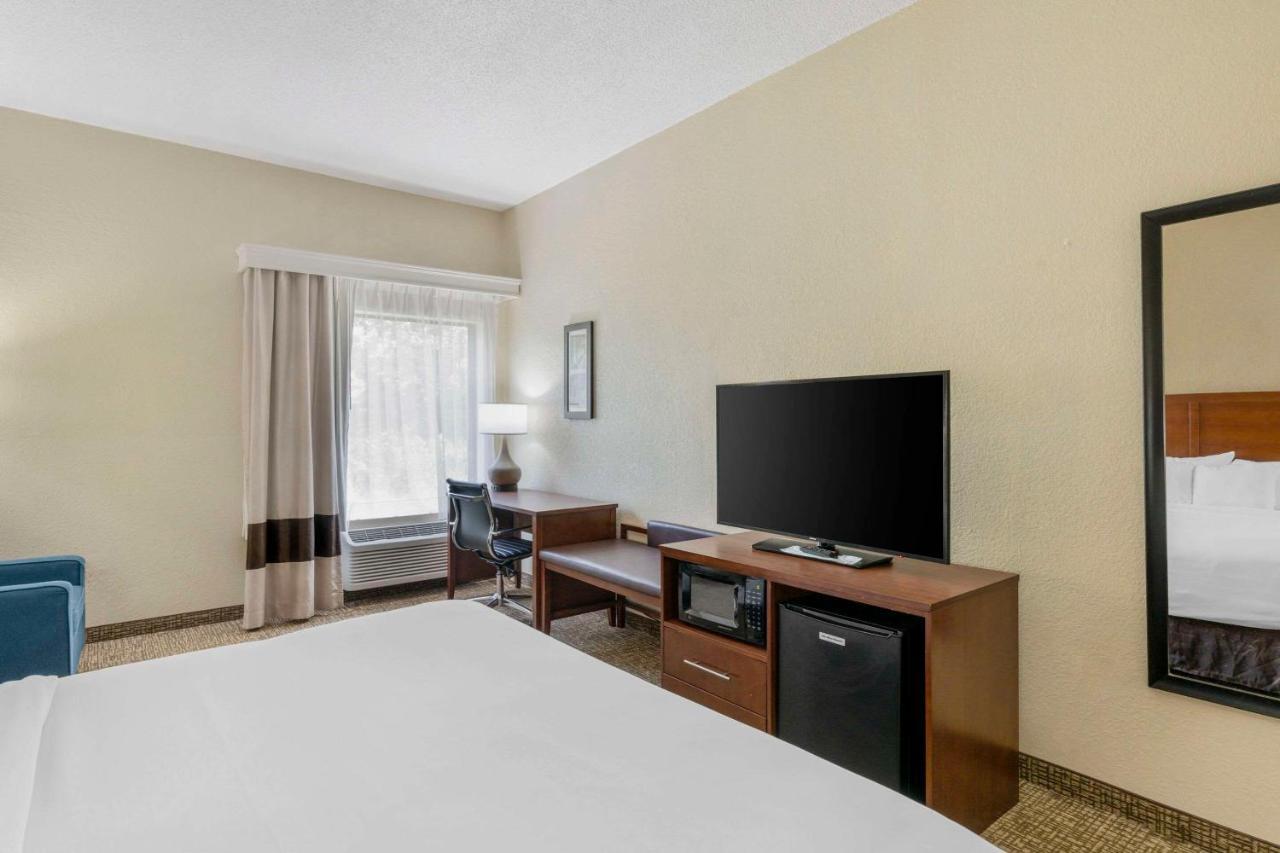 Comfort Inn & Suites La Grange Buitenkant foto