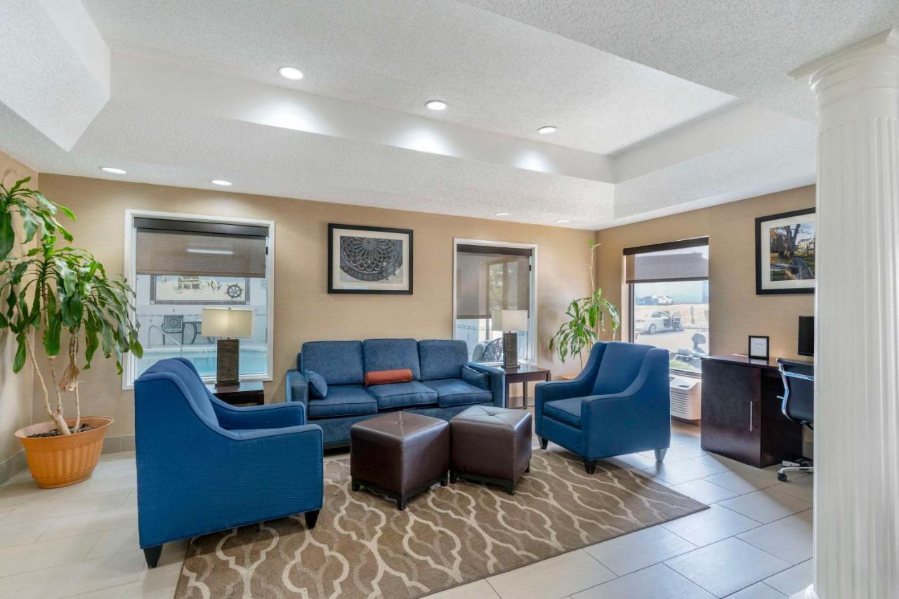 Comfort Inn & Suites La Grange Buitenkant foto