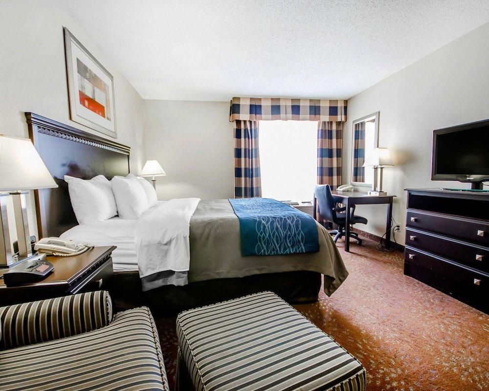Comfort Inn & Suites La Grange Buitenkant foto