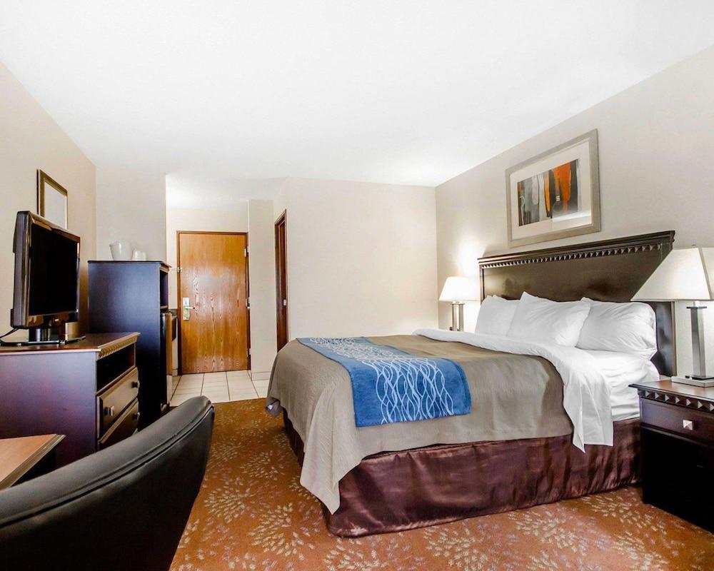 Comfort Inn & Suites La Grange Buitenkant foto