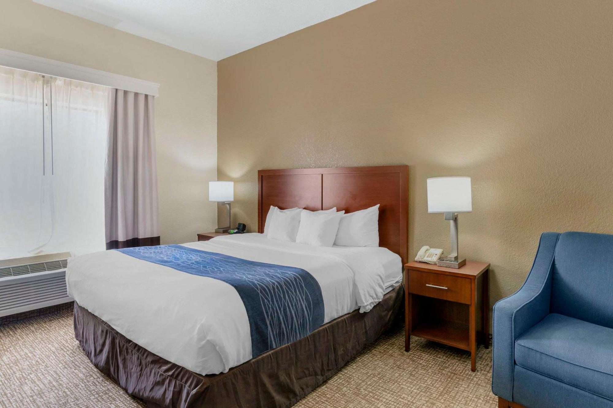 Comfort Inn & Suites La Grange Buitenkant foto