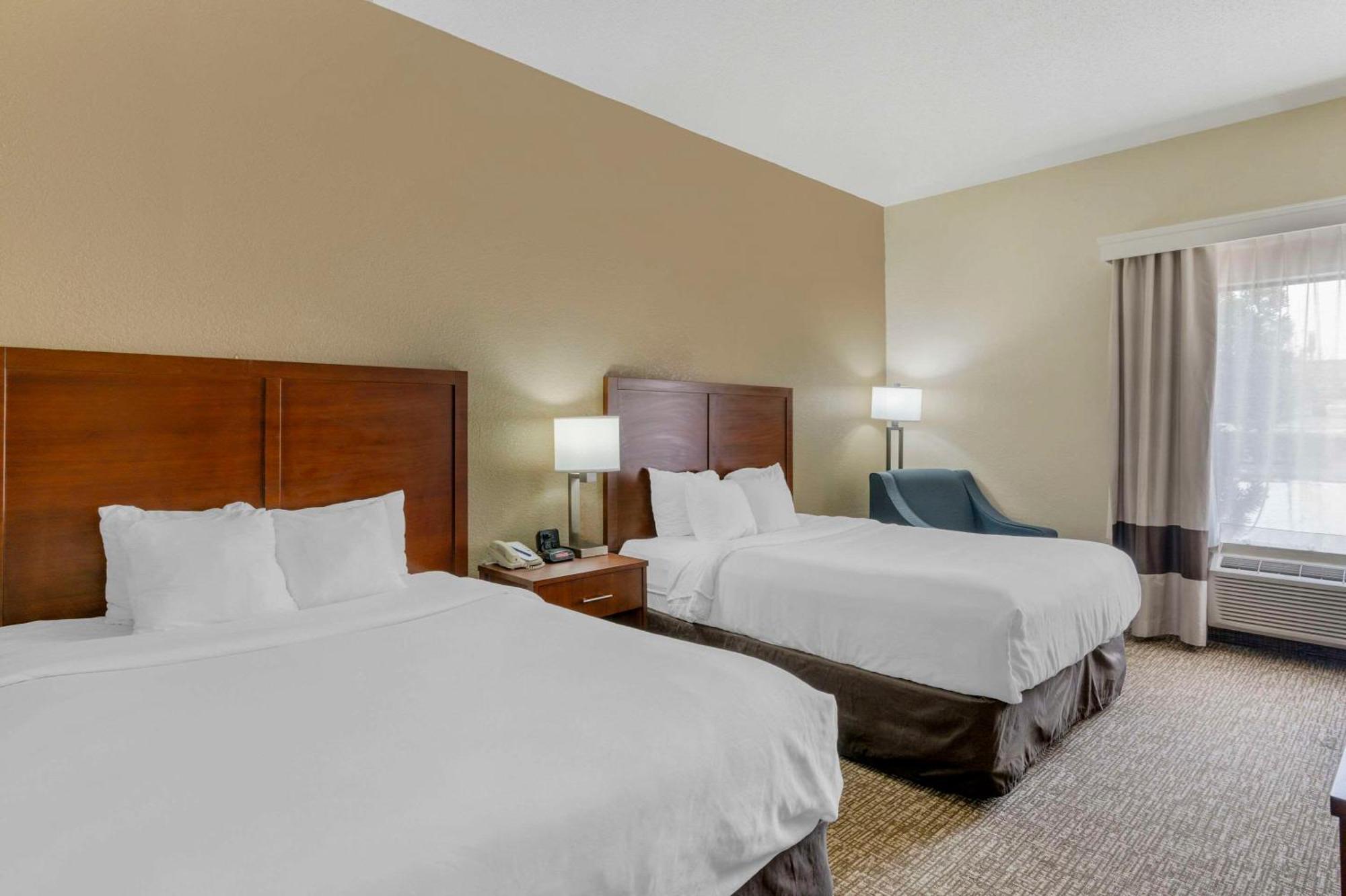 Comfort Inn & Suites La Grange Buitenkant foto